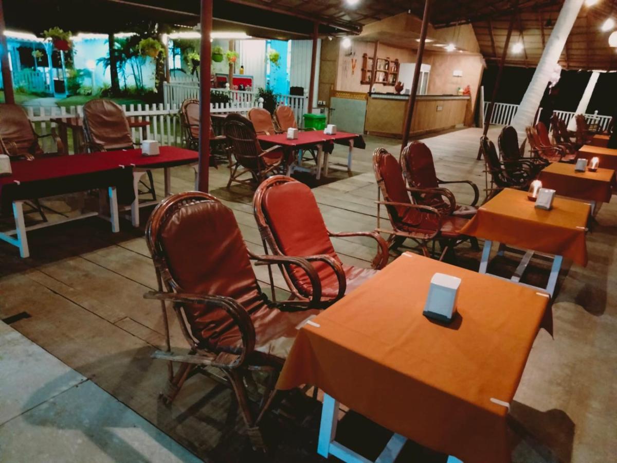 Anthy'S Guesthouse And Restaurant Benaulim Luaran gambar